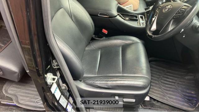 Toyota ALPHARD HYBRID 2015-11 8281905-5