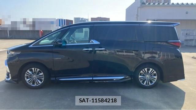 Toyota ALPHARD HYBRID 2023-08 8281911-10