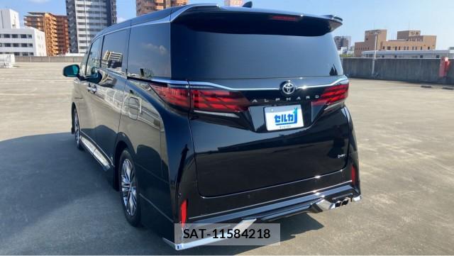 Toyota ALPHARD HYBRID 2023-08 8281911-13