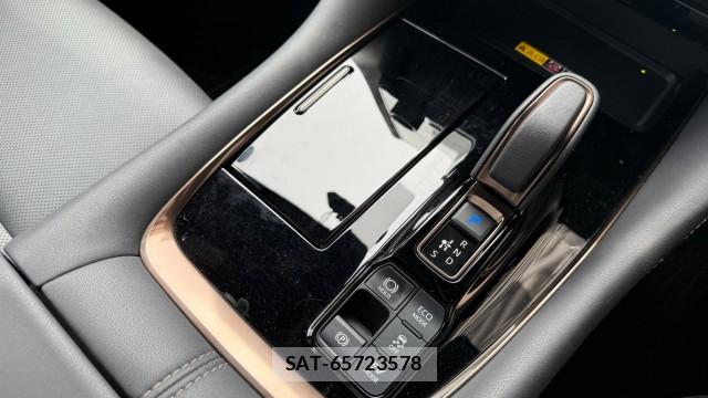 Toyota ALPHARD HYBRID 2023-07 8282002-13