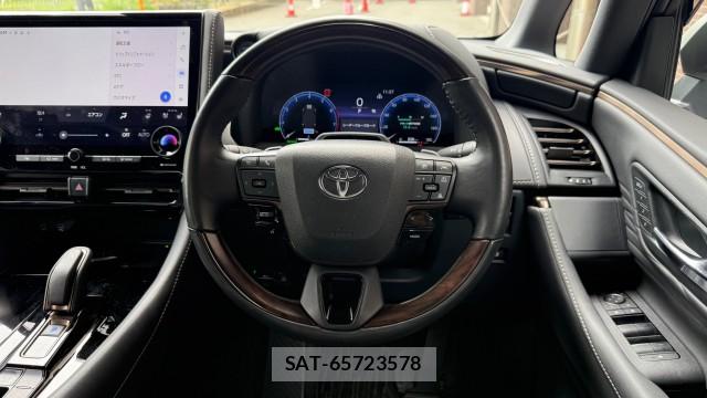 Toyota ALPHARD HYBRID 2023-07 8282002-15