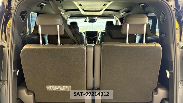 Toyota ALPHARD HYBRID 2024-08 8282034-16