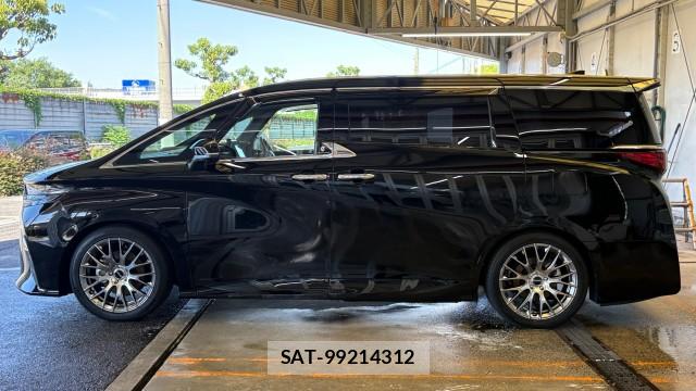 Toyota ALPHARD HYBRID 2024-08 8282034-3