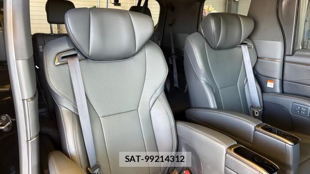 Toyota ALPHARD HYBRID 2024-08 8282034-6