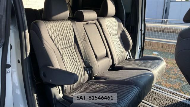Toyota ALPHARD HYBRID 2025-06 8282096-6