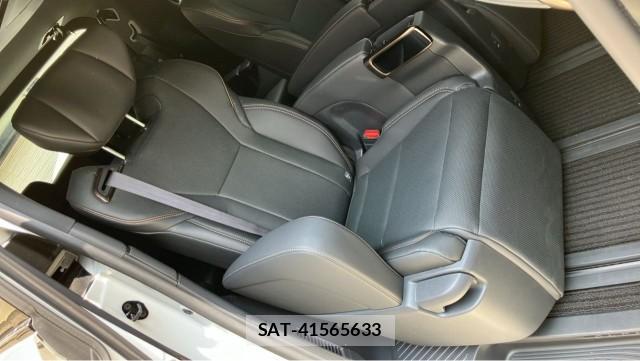 Toyota ALPHARD HYBRID 2025-07 8282148-6