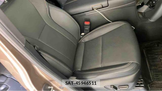 Toyota ALPHARD HYBRID 2023-10 8282192-5