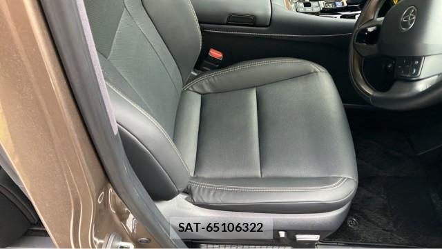 Toyota ALPHARD HYBRID 2025-02 8282255-5