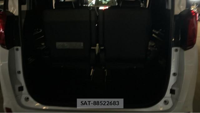 Toyota ALPHARD HYBRID 2019-08 8282402-17