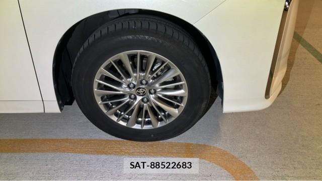Toyota ALPHARD HYBRID 2019-08 8282402-8
