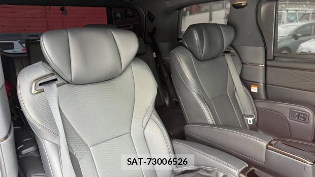Toyota ALPHARD HYBRID 2024-02 8282423-6