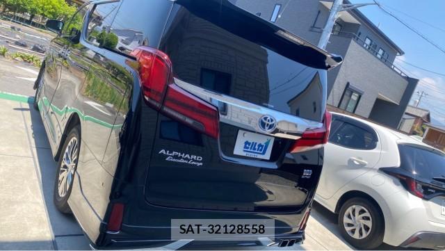 Toyota ALPHARD HYBRID 2021-10 8282469-1