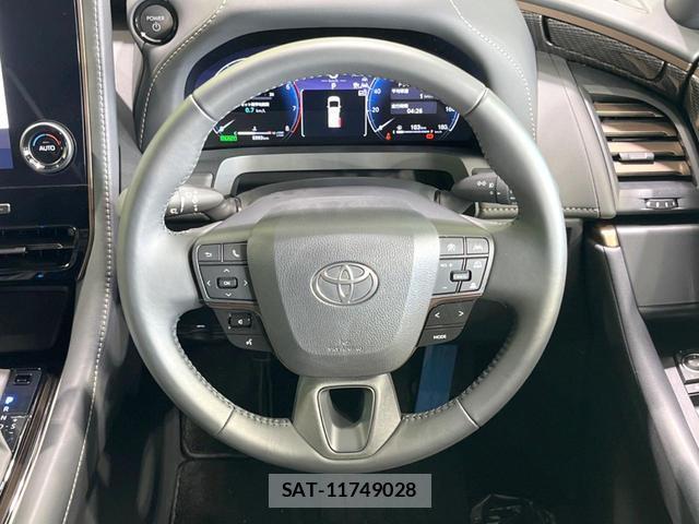Toyota ALPHARD HYBRID 2025-07 8282652-11