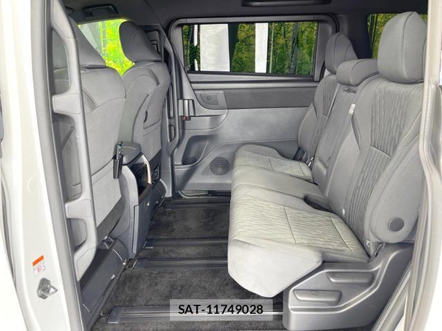 Toyota ALPHARD HYBRID 2025-07 8282652-8
