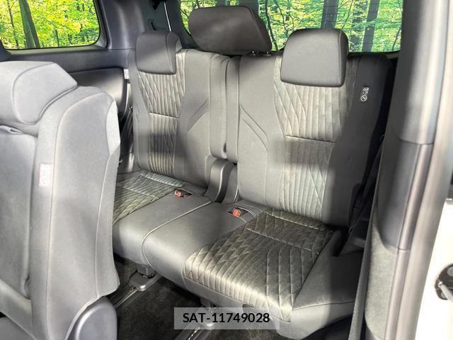 Toyota ALPHARD HYBRID 2025-07 8282652-9