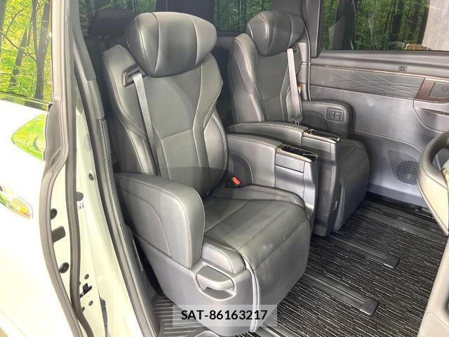 Toyota ALPHARD HYBRID 2024-09 8283481-9