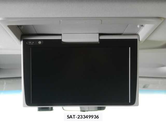 Toyota ALPHARD HYBRID 2023-03 8284884-5