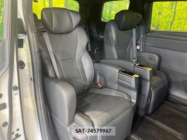 Toyota ALPHARD HYBRID 2024-12 8284936-8