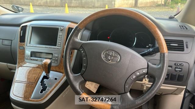 Toyota ALPHARD 2005-06 8280627-16