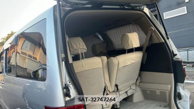 Toyota ALPHARD 2005-06 8280627-17