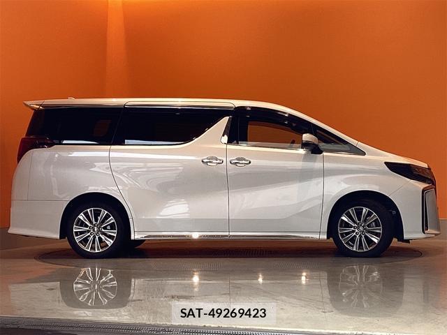 Toyota ALPHARD 2021-06 8276741-10