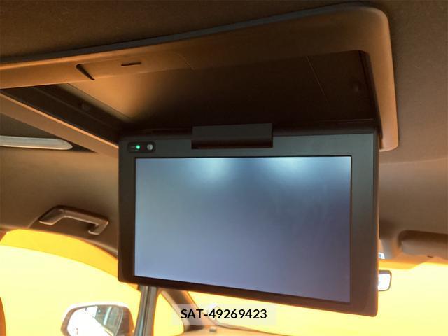 Toyota ALPHARD 2021-06 8276741-7