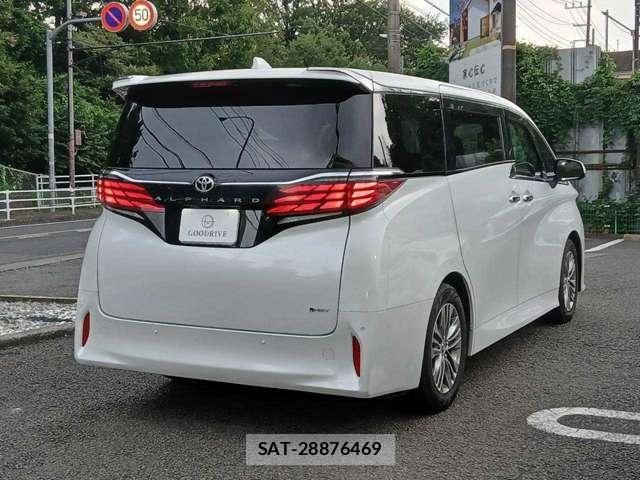 Toyota ALPHARD 2024-08 8277303-3