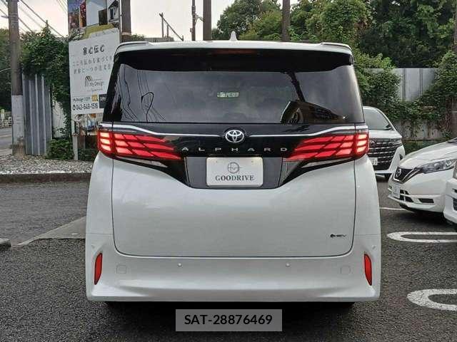 Toyota ALPHARD 2024-08 8277303-6