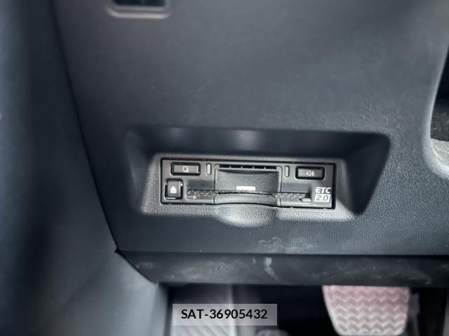 Toyota ALPHARD 2024-03 8278740-18
