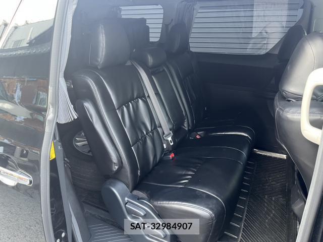 Toyota ALPHARD 2012-04 8278742-10