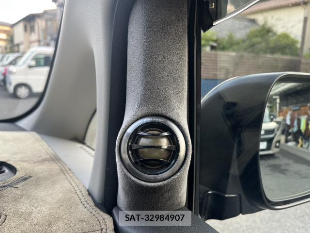 Toyota ALPHARD 2012-04 8278742-7