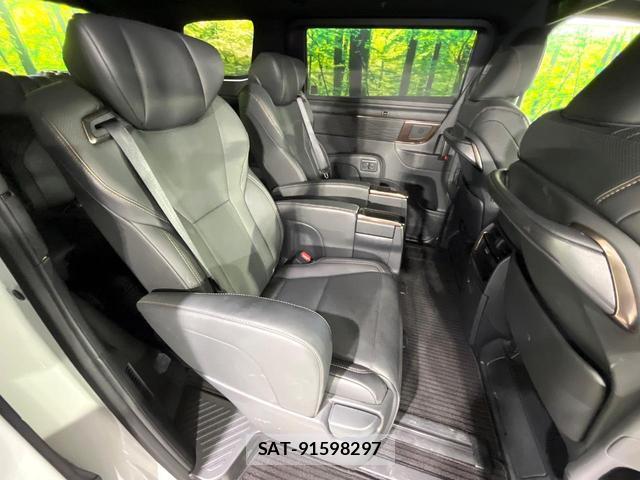 Toyota ALPHARD 2025-03 8279309-8