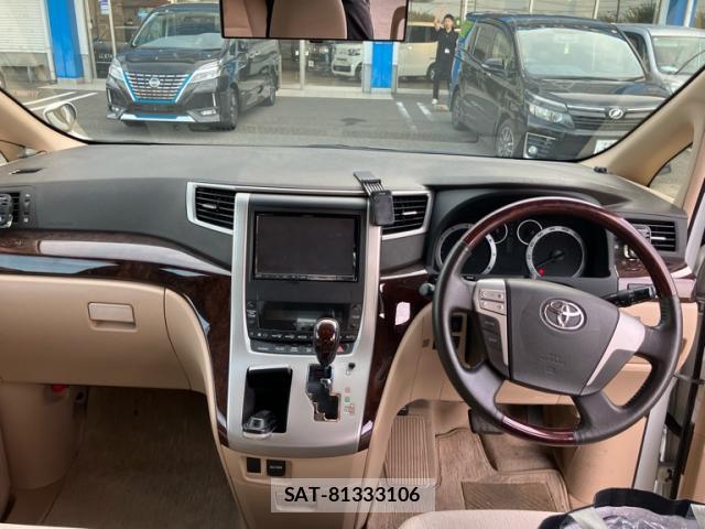 Toyota ALPHARD 2012-03 8279643-14