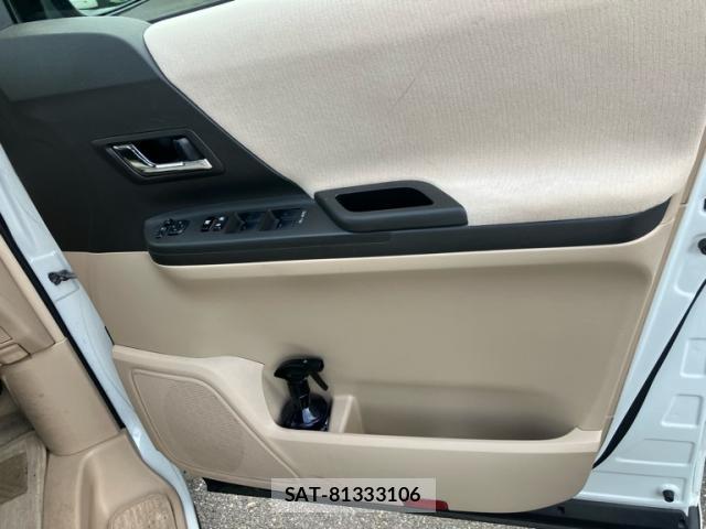 Toyota ALPHARD 2012-03 8279643-9