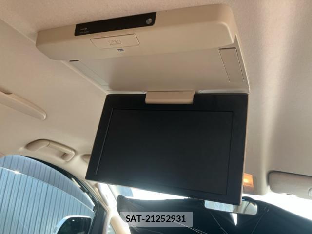 Toyota ALPHARD 2013-06 8279671-11