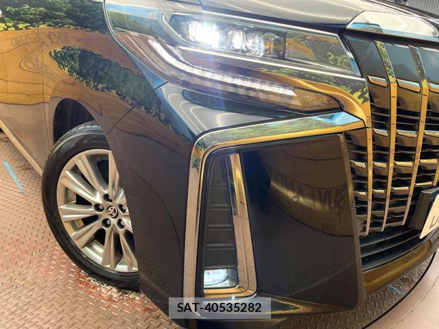 Toyota ALPHARD 2021-04 8279795-12