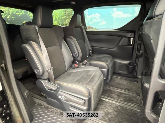 Toyota ALPHARD 2021-04 8279795-8