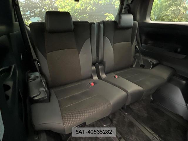 Toyota ALPHARD 2021-04 8279795-9