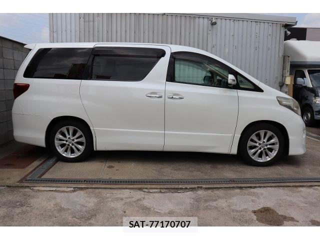 Toyota ALPHARD 2009-10 8280021-2