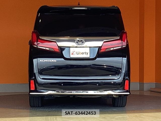Toyota ALPHARD 2019-09 8280105-18