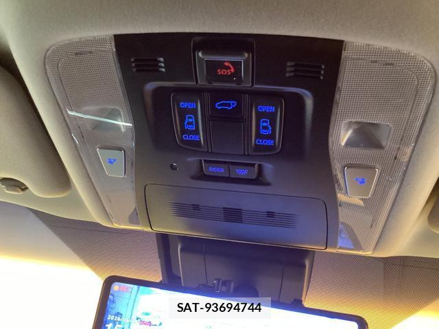 Toyota ALPHARD 2023-04 8280107-10
