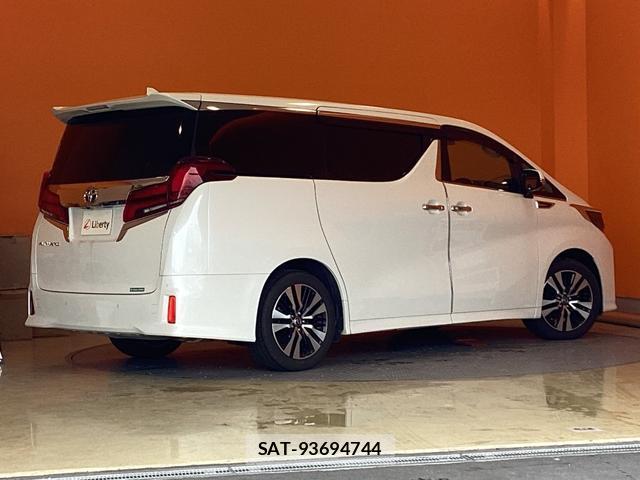Toyota ALPHARD 2023-04 8280107-15