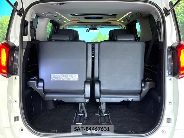 Toyota ALPHARD 2022-12 8280203-10