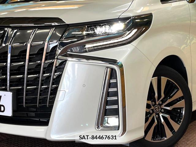Toyota ALPHARD 2022-12 8280203-12