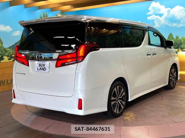 Toyota ALPHARD 2022-12 8280203-17