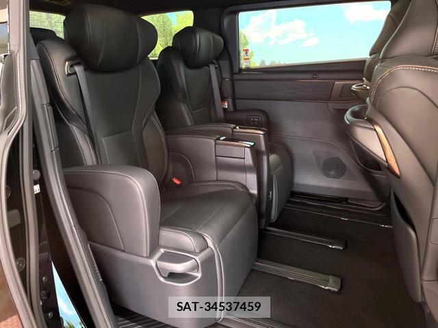Toyota ALPHARD 2025-01 8280204-8