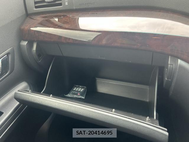 Toyota ALPHARD 2013-04 8280334-17