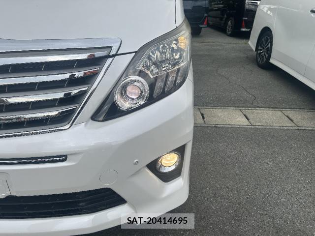Toyota ALPHARD 2013-04 8280334-18