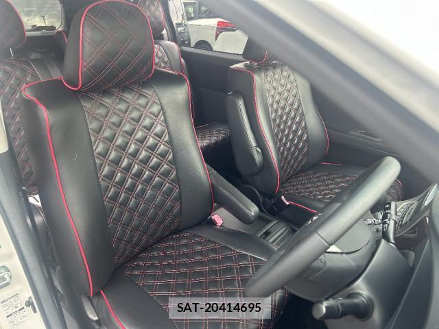 Toyota ALPHARD 2013-04 8280334-3