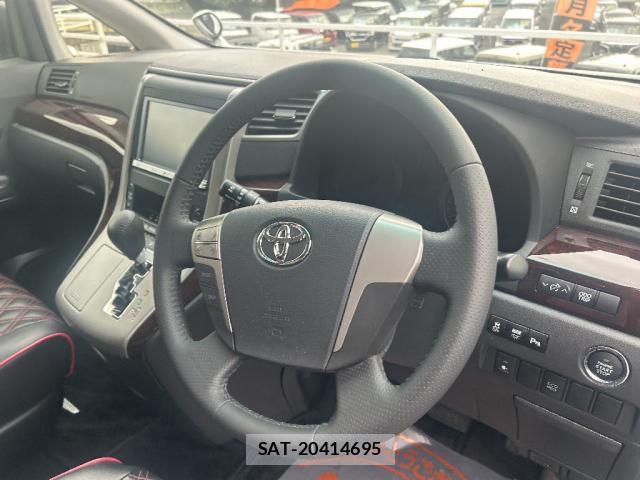 Toyota ALPHARD 2013-04 8280334-7